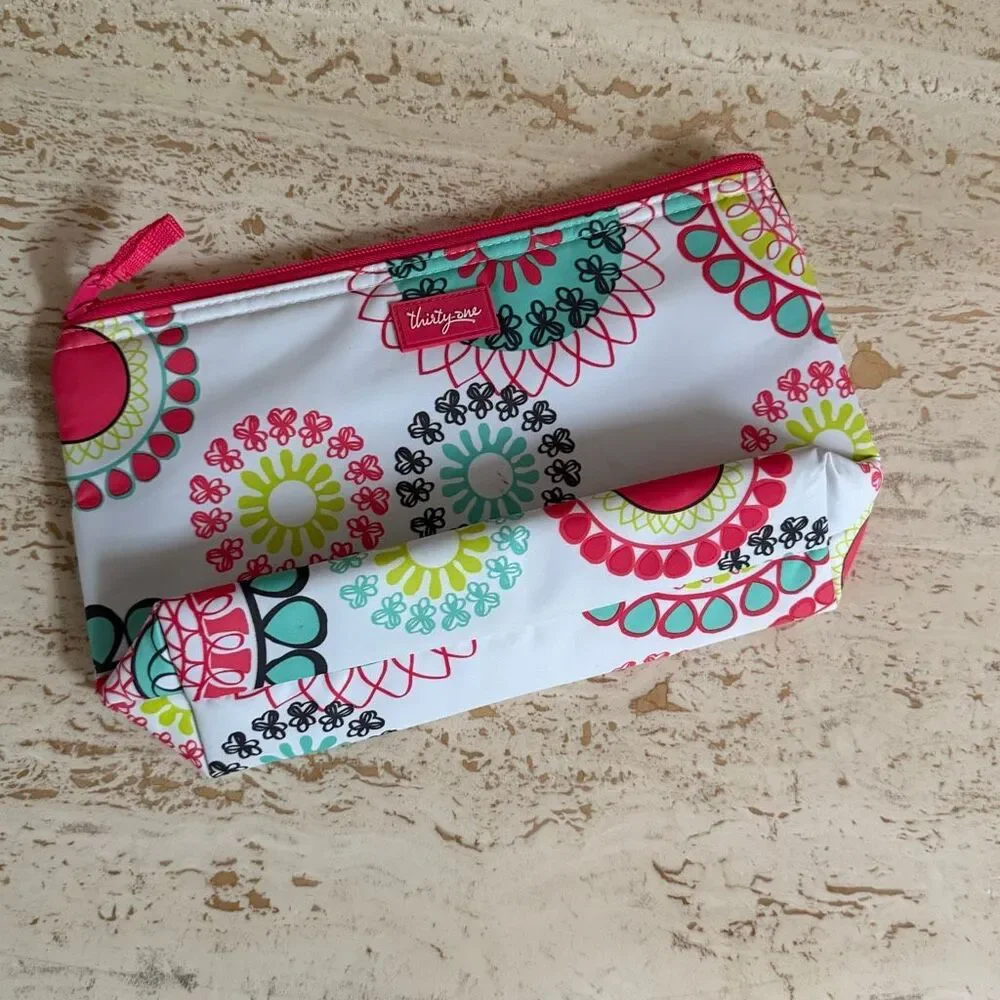 Thirty-one gifts medium thermal pouch in citrus medallion
